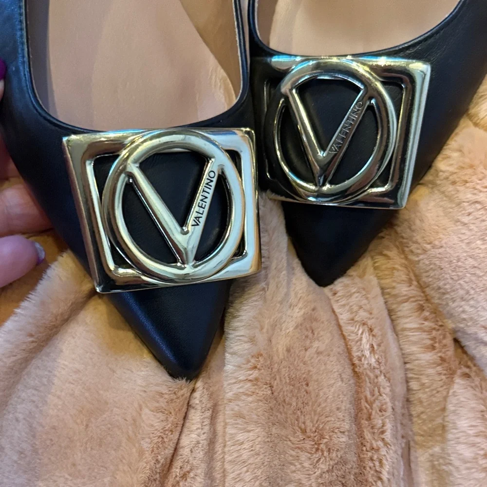 Valentino Mario Black Flats with gold Logo Detail - Picture 3 of 3